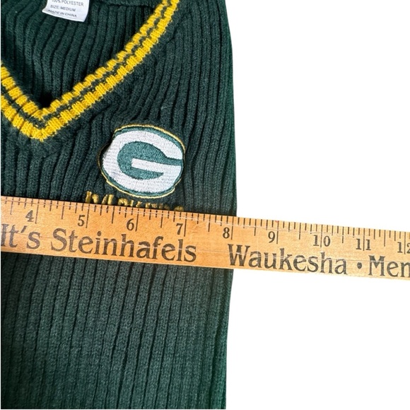 Green Bay Packers Dog Sweater Medium NFL Pet Knit Vest Green Gold Ribbed - Picture 4 of 7
